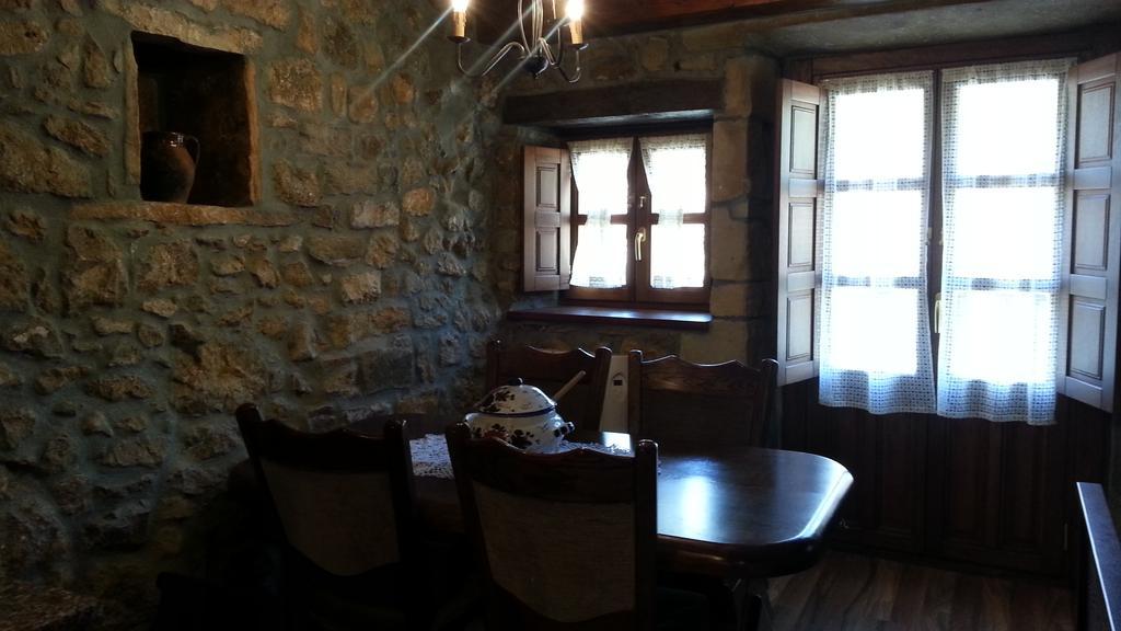 Apartamentos Legado De Santillana サンティリャーナ・デル・マル 部屋 写真